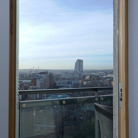 Live In Leeds Penthouse Apartment Exterior photo