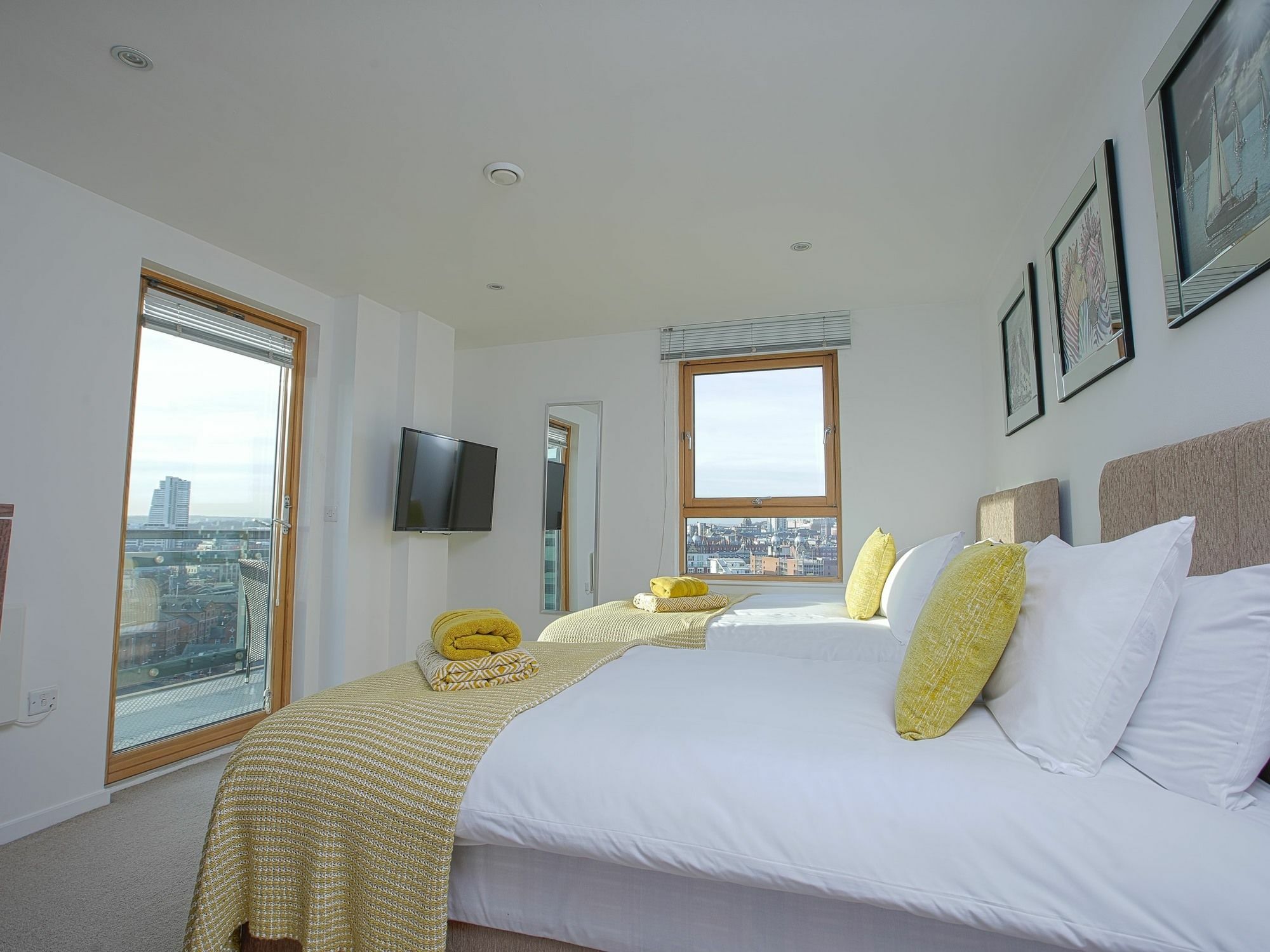 Live In Leeds Penthouse Apartment Exterior photo
